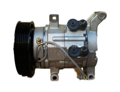 HILUX GGN 4.0L V6  auto ac compressor 